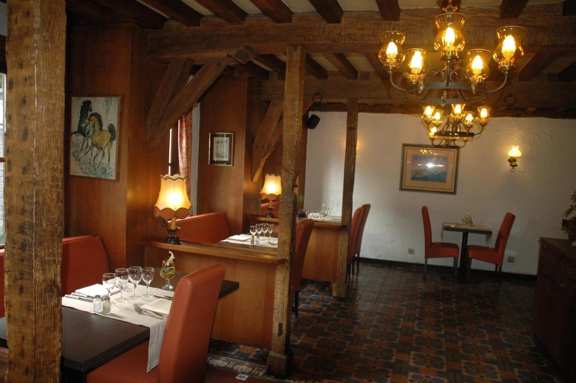 Le Relais Du Marquis Hotel Ittre Phòng bức ảnh