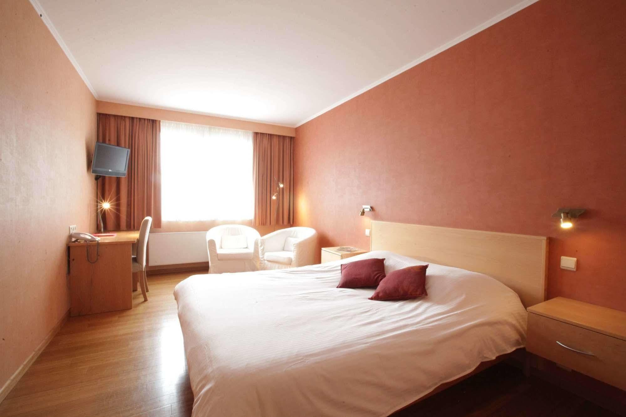 Le Relais Du Marquis Hotel Ittre Ngoại thất bức ảnh