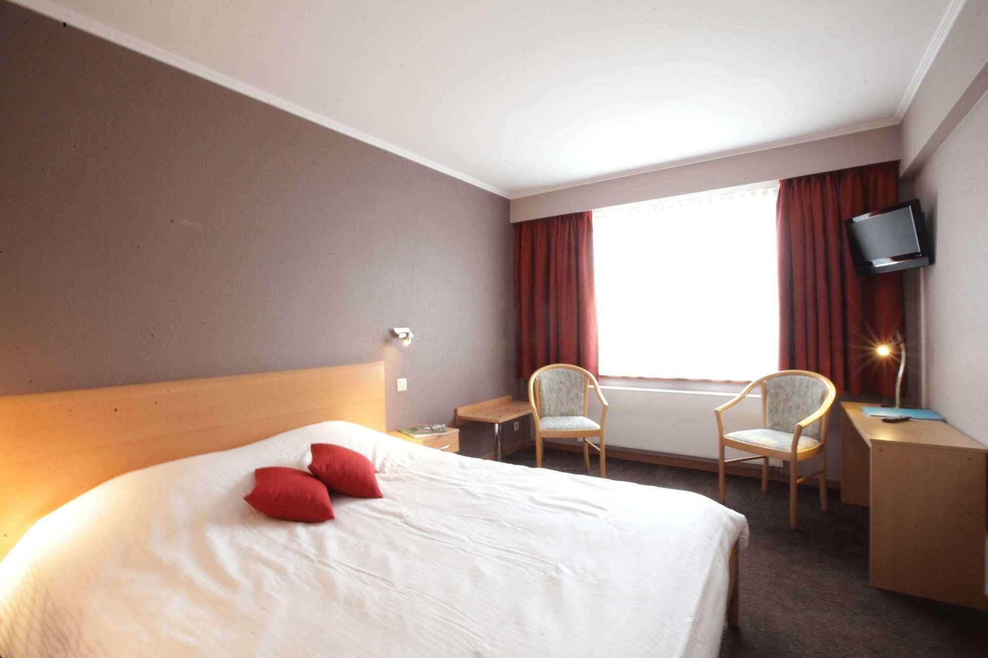 Le Relais Du Marquis Hotel Ittre Ngoại thất bức ảnh